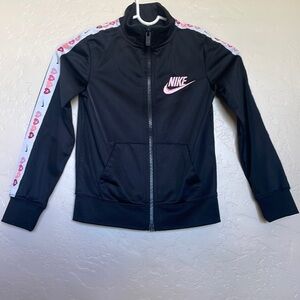 NIKE Girl Jacket Size Small Black with hearts